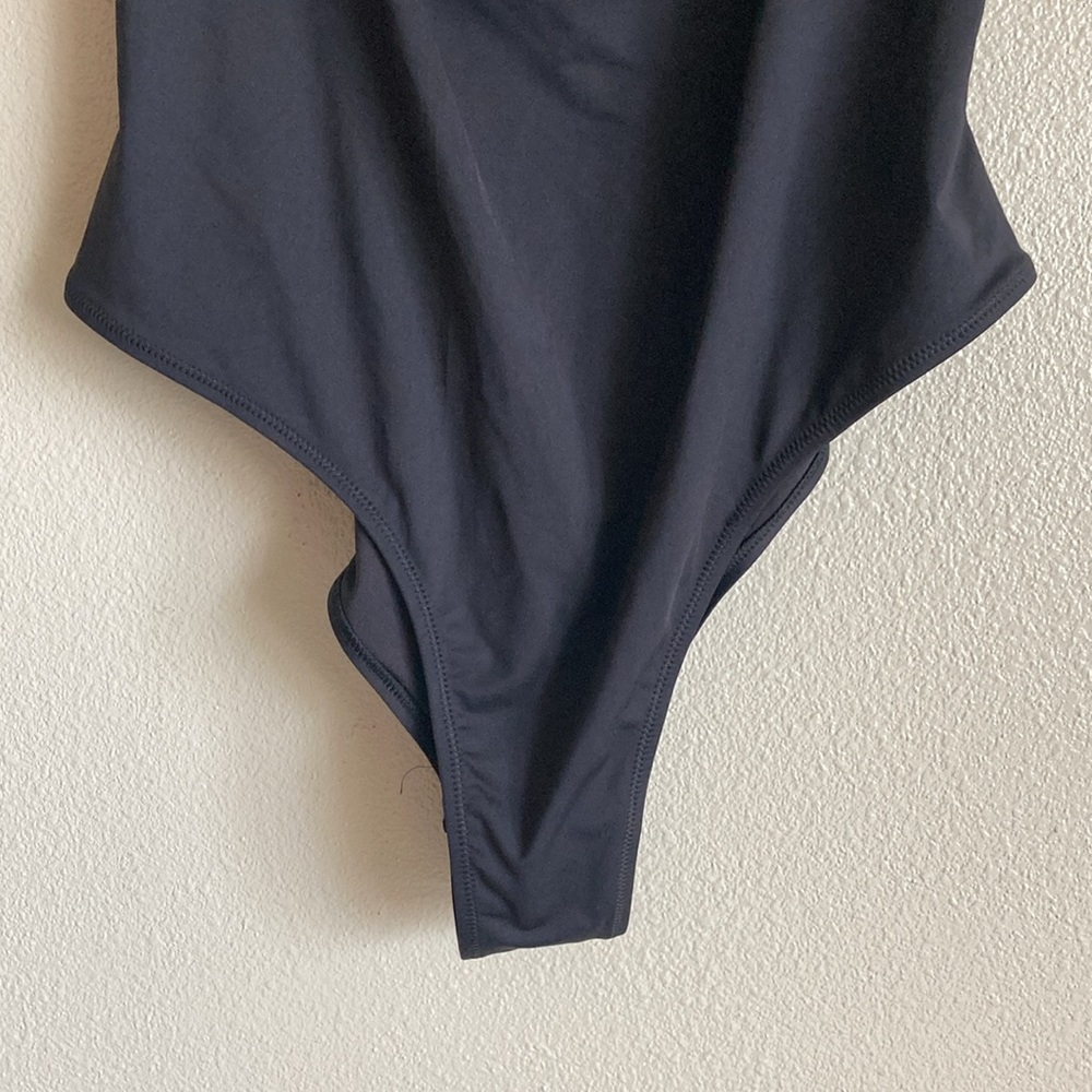 SKIMS Signature Swim Scoop Neck One Piece in Onyx (Size 2X) - Picture 6 of 12